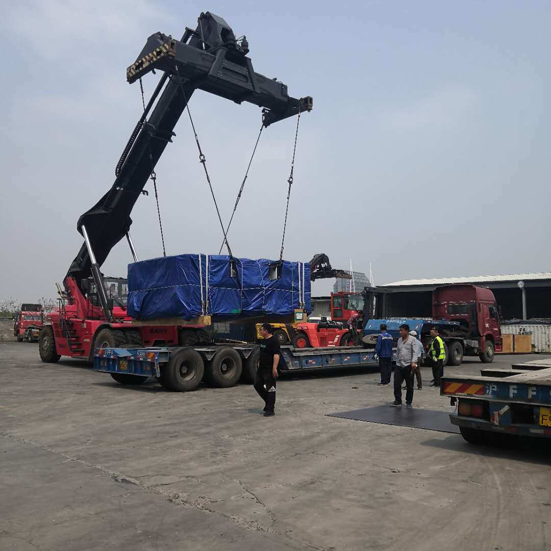 集裝箱吊裝、拆箱